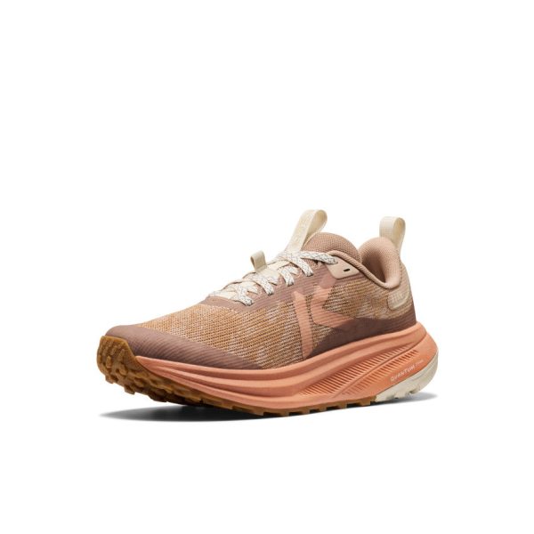 Women's Roam Trail Running Shoe | Warm Taupe/Cork