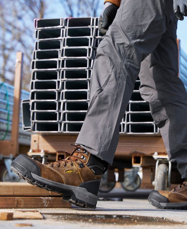 Men's Evanston 6 Insulated Waterproof Boot (Carbon Toe) | Bison/Black