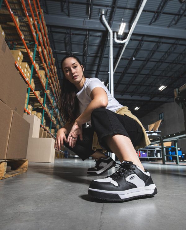 Women's Overton Work Shoe (Carbon Toe) | Star White/Black